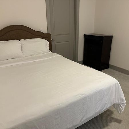 יוסטון Resort-Style Apartments Near The Galleria מראה חיצוני תמונה