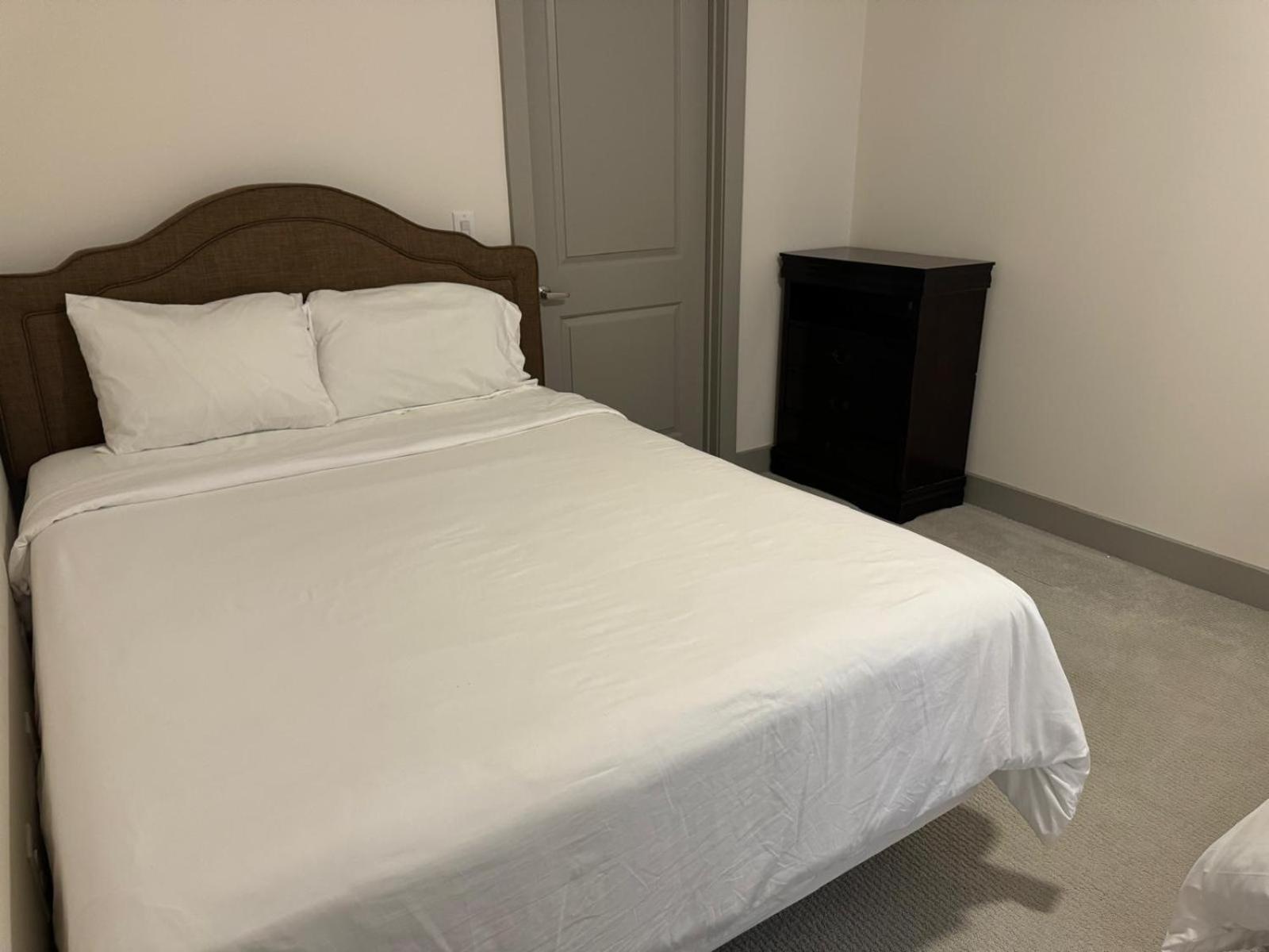 יוסטון Resort-Style Apartments Near The Galleria מראה חיצוני תמונה